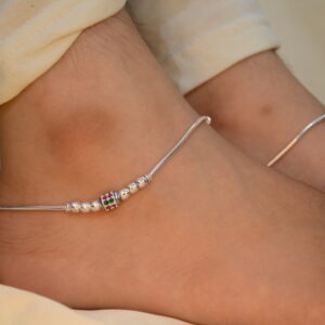 SJ Light Weight Beautiful Design Silver Payal For Ladies & Girls.